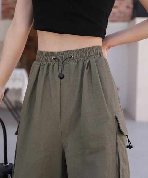 CLEA(クレア)の「ルーズカーゴパンツ(カーゴパンツ・レディース・カーキ/グレー・S/M/L)」の11枚目の写真