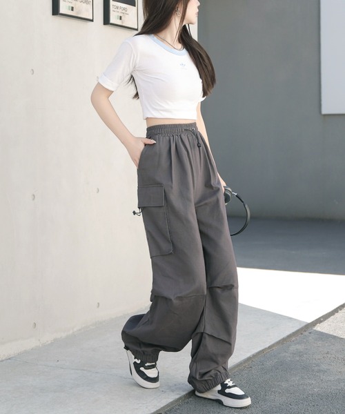 CLEA(クレア)の「ルーズカーゴパンツ(カーゴパンツ・レディース・カーキ/グレー・S/M/L)」の18枚目の写真