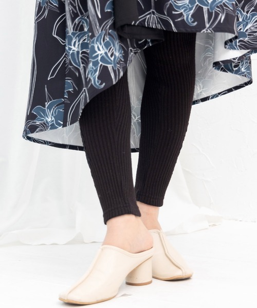 iS ScoLar（イズスカラー）の「543252：シルバーラメ入りテレコニット 裾レース付きレギンス（レギンス/スパッツ・レディース・杢グレー/ブラック・M）」の15枚目の写真