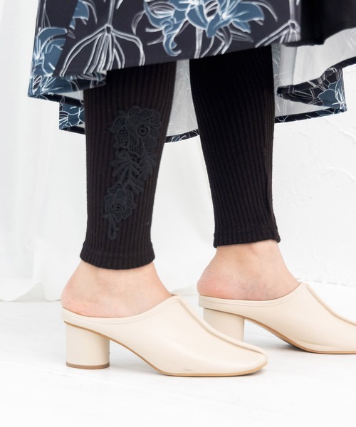 iS ScoLar（イズスカラー）の「543252：シルバーラメ入りテレコニット 裾レース付きレギンス（レギンス/スパッツ・レディース・杢グレー/ブラック・M）」の16枚目の写真