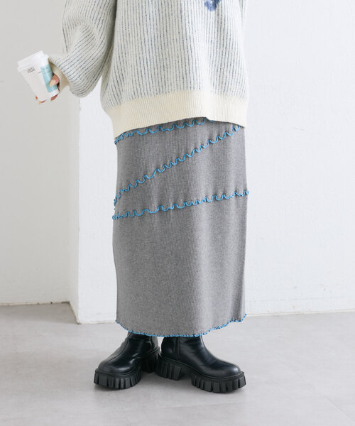 w closet（ダブルクローゼット）の「配色メロウニットスカート（スカート・レディース・ブラック/グレー/ネイビー・FREE）」の3枚目の写真