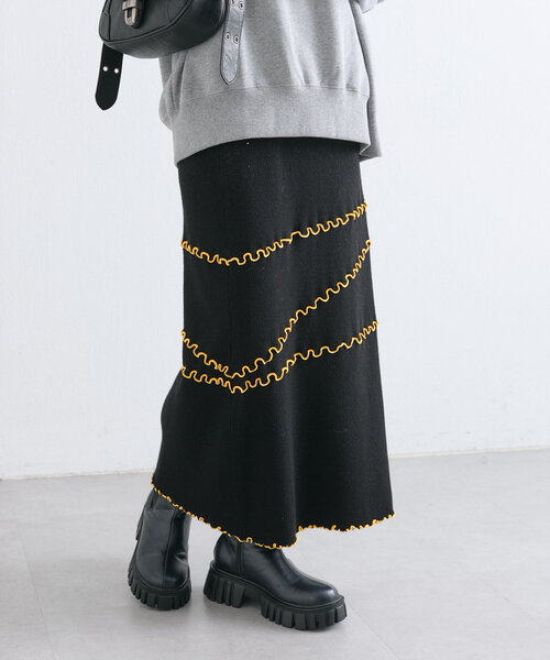 w closet（ダブルクローゼット）の「配色メロウニットスカート（スカート・レディース・ブラック/グレー/ネイビー・FREE）」の4枚目の写真