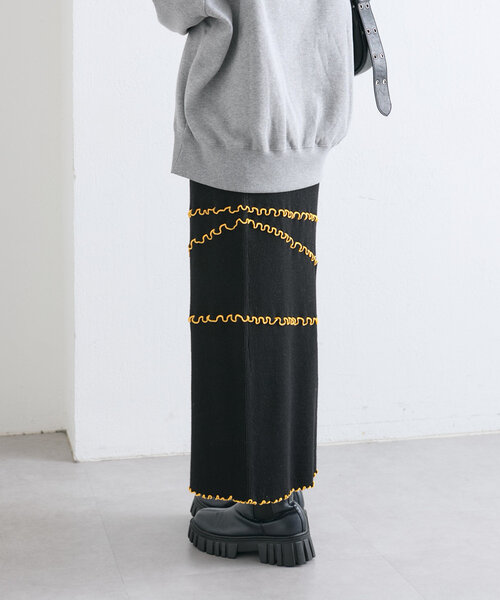 w closet（ダブルクローゼット）の「配色メロウニットスカート（スカート・レディース・ブラック/グレー/ネイビー・FREE）」の6枚目の写真