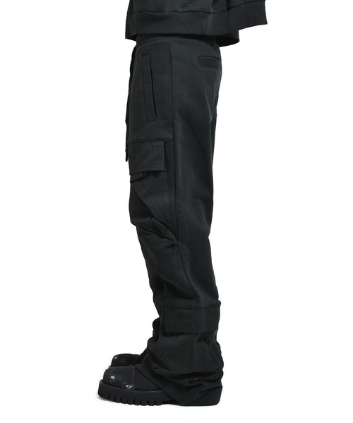 entire studios(エンタイアスタジオ)の「UTILITY SWEATS(スウェットパンツ・メンズ・ブラック系その他/ブラック系その他2・L/M/XS/S)」の5枚目の写真