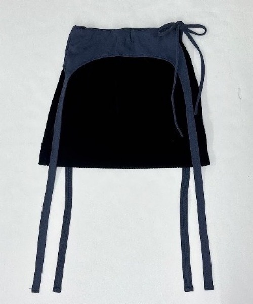 lilLilly（リルリリー）の「ベロアガータースカート（スカート・レディース・ホワイト/ブラック・FREE）」の4枚目の写真