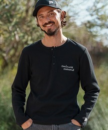 mlt5054- thermal henley neck long sleeve cut&sew with cursive embroidery カットソー