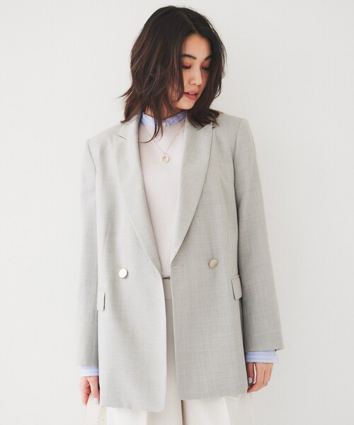 UNTITLED（アンタイトル）の「【通勤/春の軽羽織り】サマーウール調 ダブルブレストジャケット（テーラードジャケット・レディース・グレー/ネイビー・44/46/48/50/42/00/01/02/03/04）」の4枚目の写真