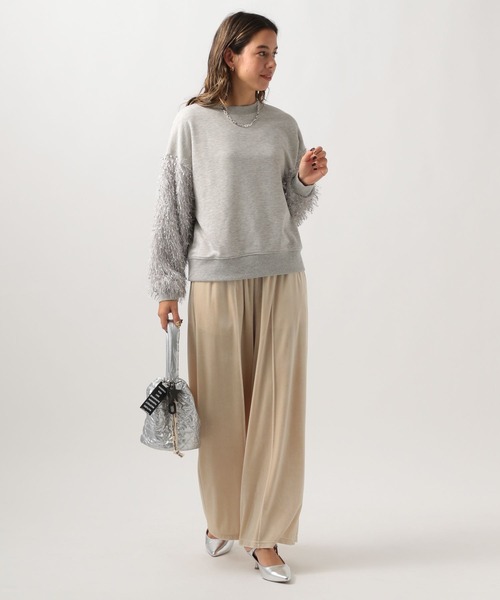 BAYFLOW(ベイフロー)の「フェザースリーブプルオーバー(スウェット・レディース・ブラック/グレー・FREE)」の9枚目の写真