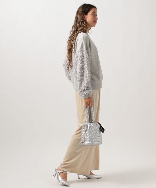 BAYFLOW(ベイフロー)の「フェザースリーブプルオーバー(スウェット・レディース・ブラック/グレー・FREE)」の10枚目の写真