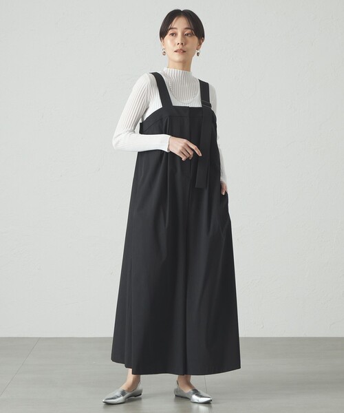 CAST:(キャストコロン)の「【イチオシ/機能性素材】サロペットパンツ(ワンピース・レディース・ブラック/グリーン・M/S)」の3枚目の写真