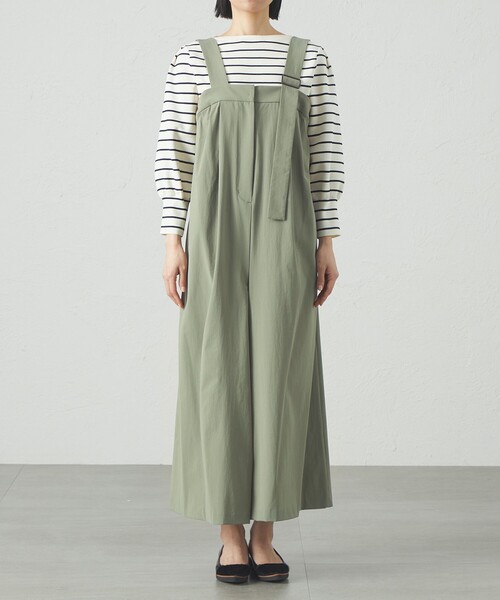 CAST:(キャストコロン)の「【イチオシ/機能性素材】サロペットパンツ(ワンピース・レディース・ブラック/グリーン・M/S)」の8枚目の写真