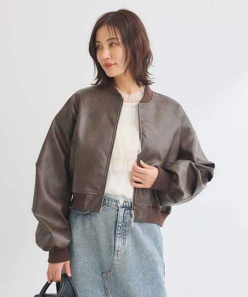 ELENCARE DUE（エレンカーレデュエ）の「・ELENCARE DUE 合皮MA-1ブルゾン（ブルゾン・レディース・アイボリー/ブラック/ブラウン・FREE）」の19枚目の写真