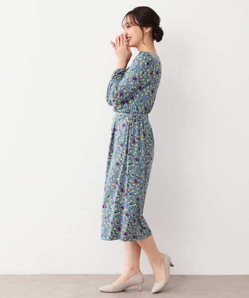 LAURA ASHLEY(ローラアシュレイ)の「【ジャージ素材/洗える/同柄アイテムあり】ポリアンサス柄スカート(スカート・レディース・グレー系5/ネイビー系・38/40)」の14枚目の写真