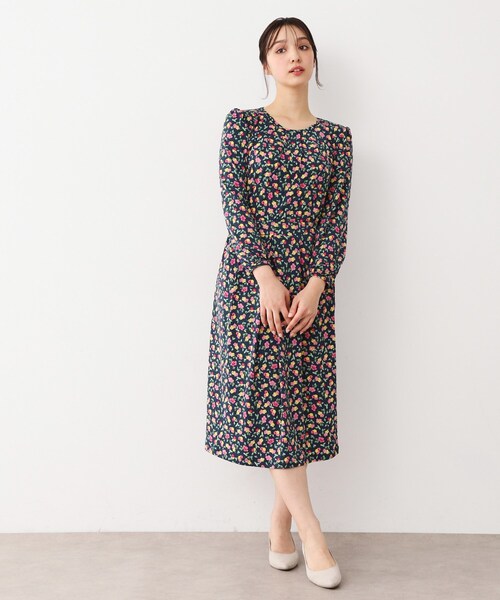 LAURA ASHLEY(ローラアシュレイ)の「【ジャージ素材/洗える/同柄アイテムあり】ポリアンサス柄スカート(スカート・レディース・グレー系5/ネイビー系・38/40)」の12枚目の写真