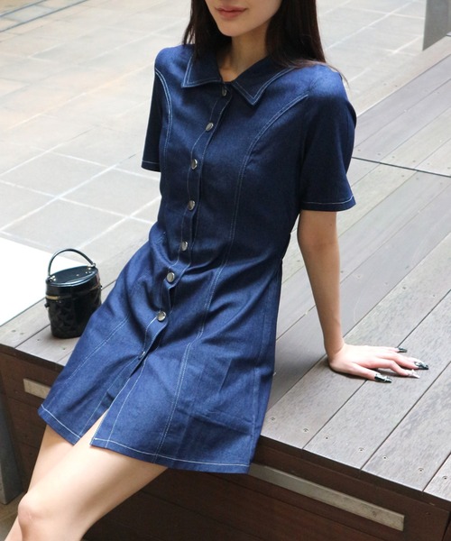 ALLuRing ChaRm(アリュリングチャーム)の「Stitch Denim Mini Dress / ステッチデニムミニワンピース(ワンピース・レディース・ブルー/ブラック・FREE)」の19枚目の写真