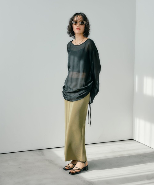 LEPSIM(レプシィム)の「2WAYシアードロストチュニック 318596(チュニック・レディース・ブラック/ライトグリーン/カーキブラウン/ホワイト/ベージュ・FREE)」の10枚目の写真