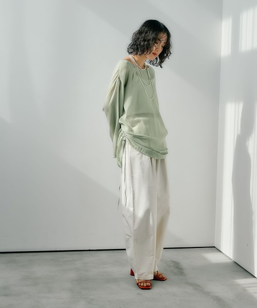 LEPSIM(レプシィム)の「2WAYシアードロストチュニック 318596(チュニック・レディース・ブラック/ライトグリーン/カーキブラウン/ホワイト/ベージュ・FREE)」の17枚目の写真