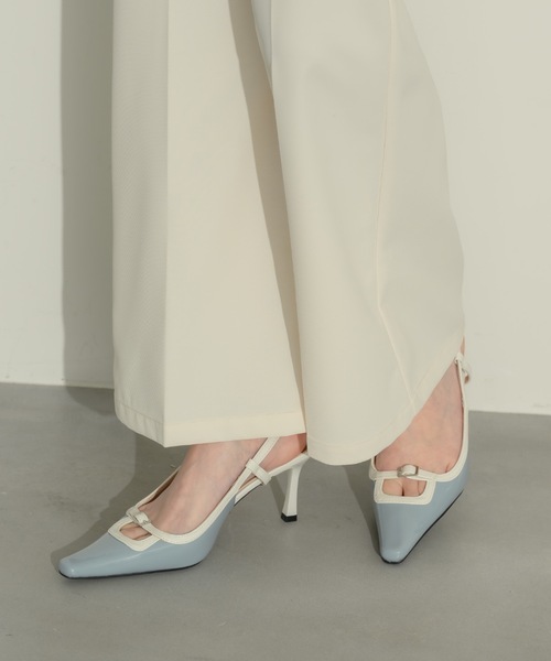 NEUNA(ヌナ)の「バイカラーストラップミュール(パンプス・レディース・アイボリー/ブルー・36/39/38)」の2枚目の写真