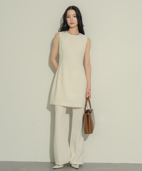 NEUNA(ヌナ)の「バイカラーストラップミュール(パンプス・レディース・アイボリー/ブルー・36/39/38)」の22枚目の写真