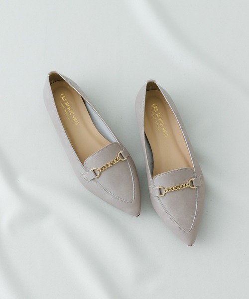 RODE SKO（ロデスコ）の「『MADE IN JAPAN』プチチェーンフラットシューズ（ローファー・レディース・ライトグレー/ホワイト/ブラック・36/37/38）」の3枚目の写真