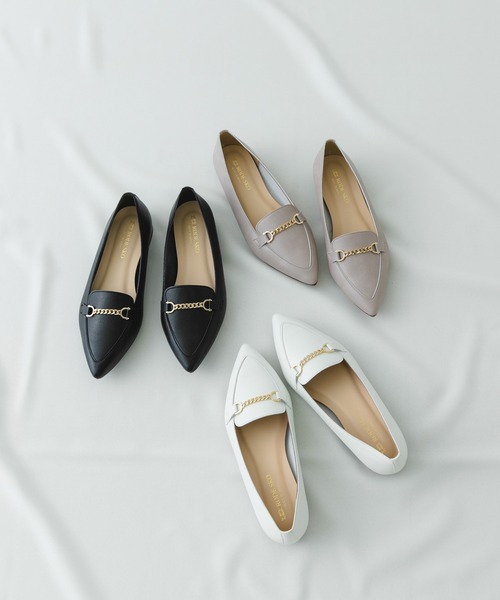 RODE SKO（ロデスコ）の「『MADE IN JAPAN』プチチェーンフラットシューズ（ローファー・レディース・ライトグレー/ホワイト/ブラック・36/37/38）」の8枚目の写真