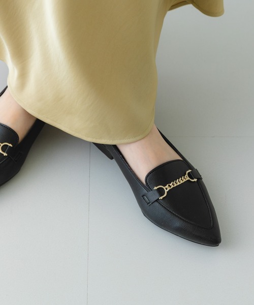 RODE SKO（ロデスコ）の「『MADE IN JAPAN』プチチェーンフラットシューズ（ローファー・レディース・ライトグレー/ホワイト/ブラック・36/37/38）」の17枚目の写真