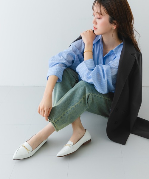 RODE SKO（ロデスコ）の「『MADE IN JAPAN』プチチェーンフラットシューズ（ローファー・レディース・ライトグレー/ホワイト/ブラック・36/37/38）」の19枚目の写真