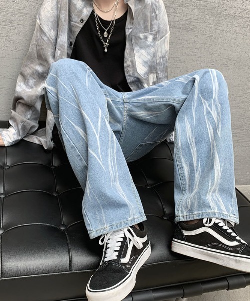 ROOPTOKYO(ループトウキョウ)の「Washed Flared Denim Pants / ウォッシュ加工 フレアデニムパンツ ブリーチ加工(デニムパンツ・メンズ・ブルー/イエロー/ブラック/ライトブルー・M/L)」の3枚目の写真