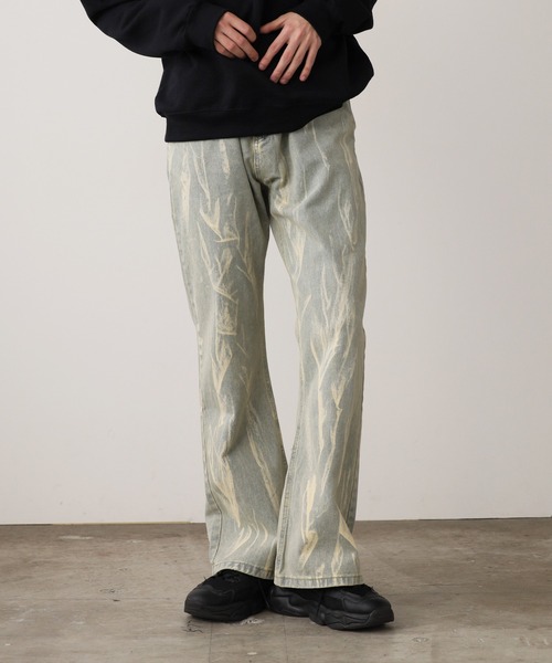 ROOPTOKYO(ループトウキョウ)の「Washed Flared Denim Pants / ウォッシュ加工 フレアデニムパンツ ブリーチ加工(デニムパンツ・メンズ・ブルー/イエロー/ブラック/ライトブルー・M/L)」の17枚目の写真