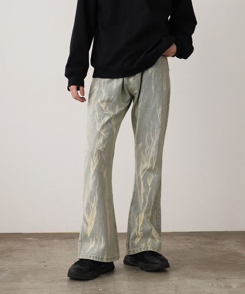 ROOPTOKYO(ループトウキョウ)の「Washed Flared Denim Pants / ウォッシュ加工 フレアデニムパンツ ブリーチ加工(デニムパンツ・メンズ・ブルー/イエロー/ブラック/ライトブルー・M/L)」の18枚目の写真