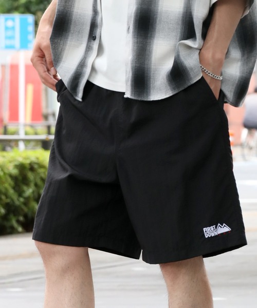 FIRST DOWN(ファーストダウン)の「【FIRST DOWN/ファーストダウン】COZY SHORTS TASLAN NYLON/コジーショーツ タスランナイロン(その他パンツ・メンズ・ネイビー/ブラック/ブルー/ミント/レオパード/レッド/ブルー系1/ライトベージュ/グリーン/ブラック系その他/キャメル/グレー系その他・L/M/XL)」の1枚目の写真
