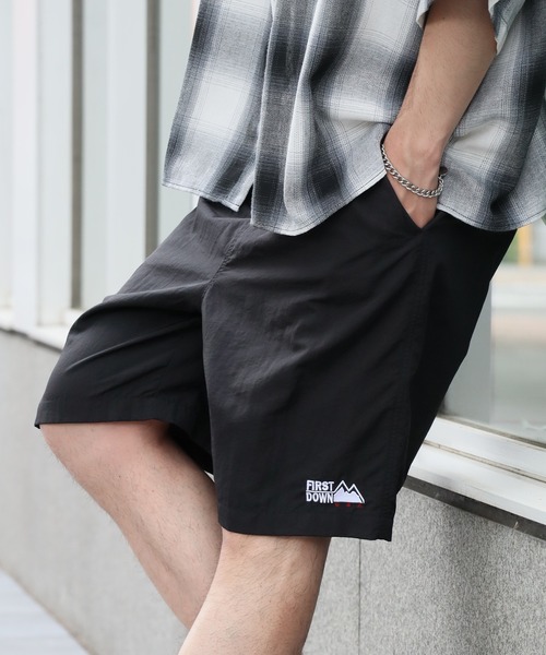 FIRST DOWN(ファーストダウン)の「【FIRST DOWN/ファーストダウン】COZY SHORTS TASLAN NYLON/コジーショーツ タスランナイロン(その他パンツ・メンズ・ネイビー/ブラック/ブルー/ミント/レオパード/レッド/ブルー系1/ライトベージュ/グリーン/ブラック系その他/キャメル/グレー系その他・L/M/XL)」の15枚目の写真