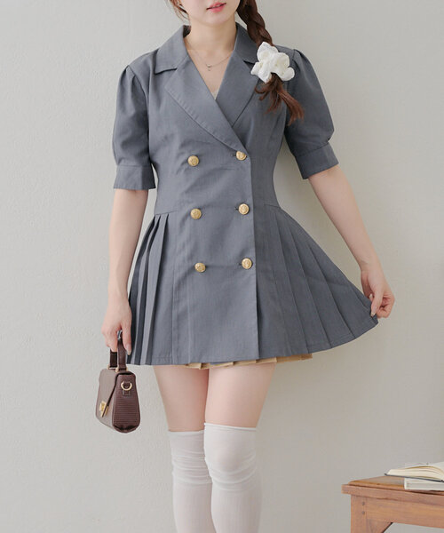 Another Branch olive des olive(アナザーブランチオリーブデオリーブ)の「【@reve.perle_セレクト】サイドプリーツミニワンピース(ワンピース・レディース・ベージュ/ネイビー/チャコールグレー・FREE)」の8枚目の写真