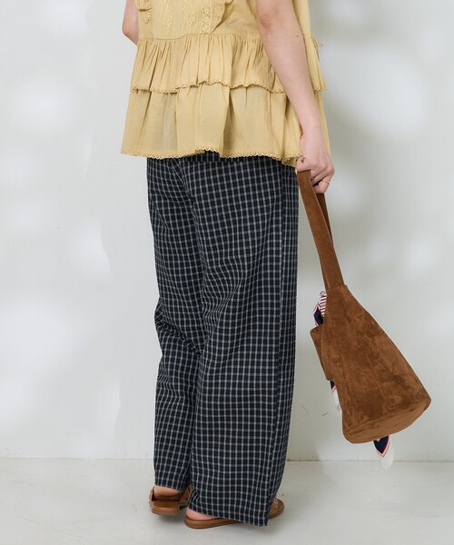 FREAK'S STORE（フリークスストア）の「チェックイージーパンツ <セットアップ対応＞（その他パンツ・レディース・ネイビー/ブラック/オフホワイト・ﾌﾘ-）」の9枚目の写真