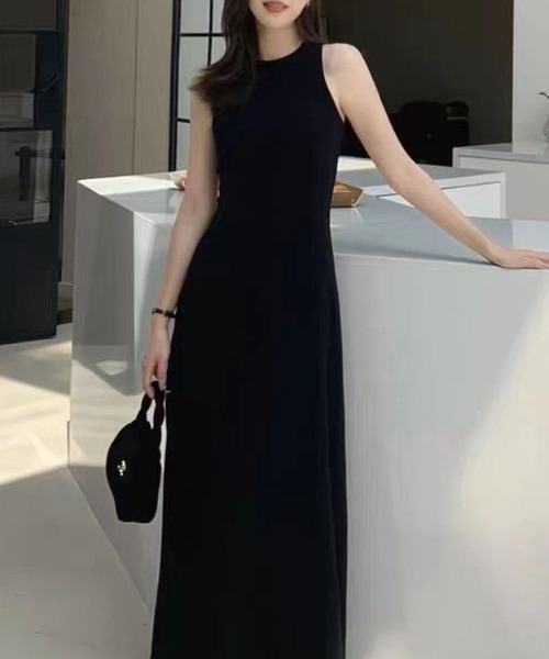 gossip!ロサンゼルス(ゴシップロサンゼルス)の「無地シンプルオフィスカジュアルニット ノースリーブ Aラインロングワンピース(ワンピース・レディース・オフホワイト/グレー/ブラック・FREE)」の10枚目の写真