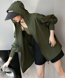 TeddyShop（テディショップ）の「【UVカット率 99%以上 接触冷感 大きいサイズ有】レディース水着 ぽわん袖が可愛い。長袖フード付きハイネックフレアラッシュパーカー 水陸両用 水着体型カバー（ラッシュガード）」