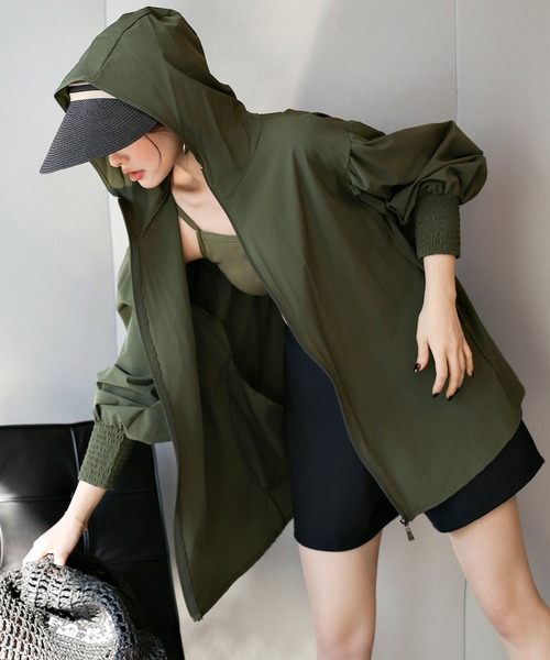 【UVカット率99%以上】レディース水着ぽわん袖が可愛い。長袖フード付きハイネックフレアラッシュパーカー