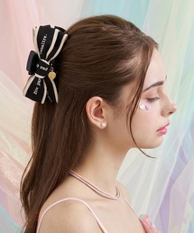 Mela Bianca（メラビアンカ）の「Mela Bianca/メラビアンカ 韓国 レタリング クラシカル リボン ヘアクリップ クロークリップ ヘアアクセサリー Malle Claw Clip（バレッタ/ヘアクリップ）」