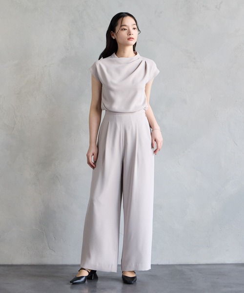 AIMER(エメ)の「ダブルクロスワイドストレートパンツ(その他パンツ・レディース・ベージュ/ネイビー・MEDIUM)」の4枚目の写真