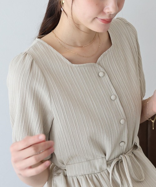 BLUEEAST(ブルーイースト)の「ハートネックティアード半袖ワンピース(ワンピース・レディース・ブラック/ベージュ/ネイビー/サックスブルー・SHORT/LONG)」の9枚目の写真