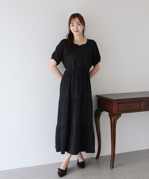 Mサイズ✭ワンピース 半袖 ブラック セール】ハートネックティアード半袖ワンピース（ワンピース