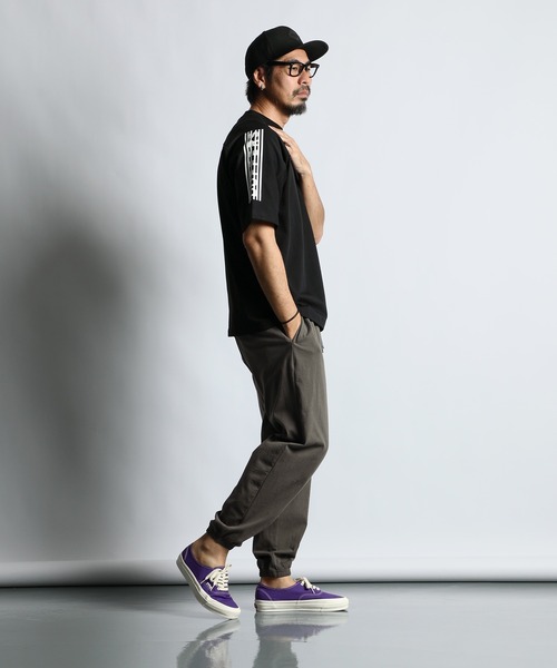 The DUFFER of ST.GEORGE(ザダファーオブセントジョージ)の「〔BLACK LABEL〕QUICK DRY DOLMAN S/S TEE:速乾 ドルマンスリーブTシャツ(Tシャツ/カットソー・メンズ・ホワイト/ブラック・SMALL/MEDIUM/LARGE/X-LARGE)」の6枚目の写真