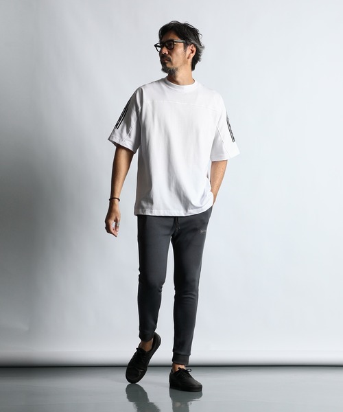 The DUFFER of ST.GEORGE(ザダファーオブセントジョージ)の「〔BLACK LABEL〕QUICK DRY DOLMAN S/S TEE:速乾 ドルマンスリーブTシャツ(Tシャツ/カットソー・メンズ・ホワイト/ブラック・SMALL/MEDIUM/LARGE/X-LARGE)」の4枚目の写真