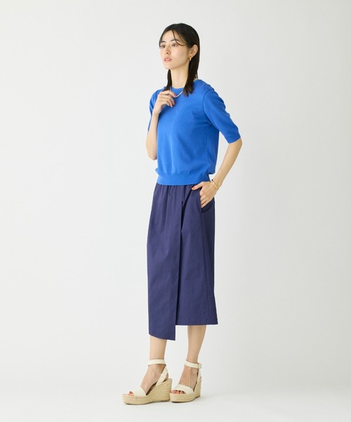 I.T.'S international（イッツインターナショナル）の「クルーネック5分袖プルオーバー《ガスコットン》（ニット/セーター・レディース・ベージュ/ブルー・9号）」の4枚目の写真