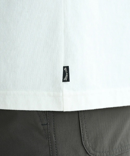 BILLABONG（ビラボン）の「BILLABONG メンズ 【A/DIV.】 ROCKIES Tシャツ 【2025年夏モデル】/ビラボンバックプリント半袖Tシャツ（Tシャツ/カットソー・メンズ・ホワイト/ブラック/ブルー系その他・LARGE/MEDIUM/X-LARGE）」の8枚目の写真