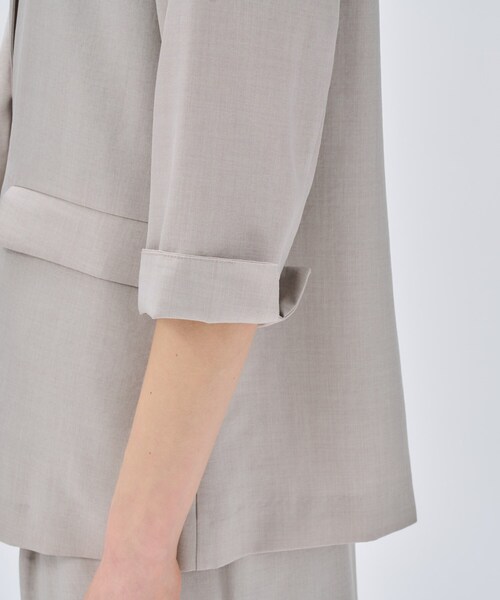 cloenc（クロエンス）の「【セットアップ／手洗い可】ドライタッチハーフスリーブジャケット（テーラードジャケット・レディース・ダークブラウン/グレー/スミクロ・02/01/03）」の18枚目の写真