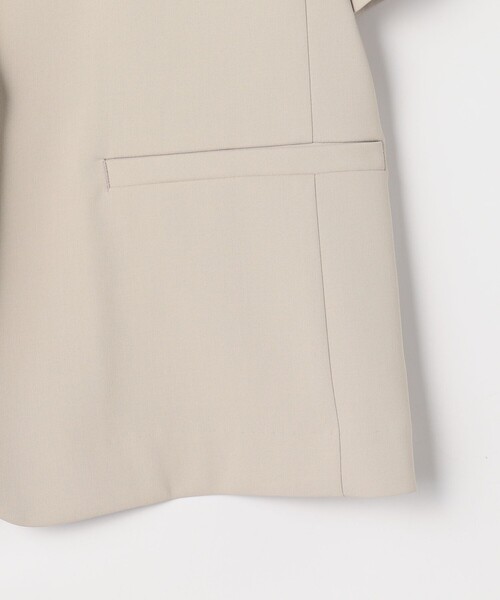 NOLLEY’S Sophi（ノーリーズソフィ）の「《セットアップ対応》ウォッシャブルツイル半袖ジャケット（テーラードジャケット・レディース・ベージュ/ホワイト/ブラック・36/38）」の9枚目の写真
