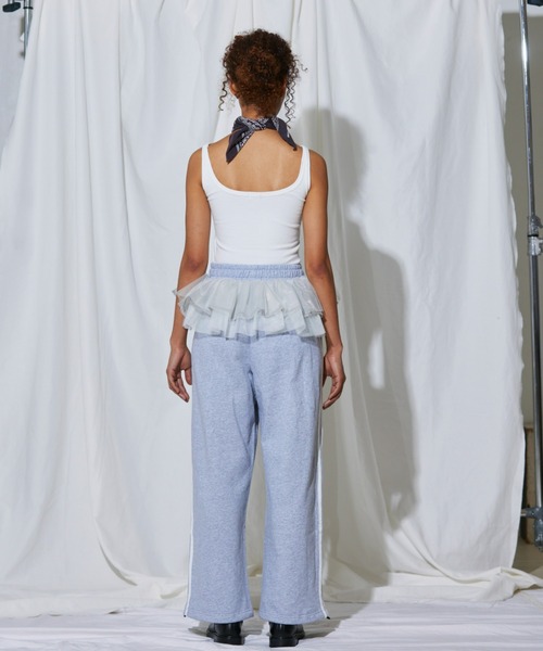 FIG&VIPER（フィグアンドバイパー）の「フリルルーズスウェットPT（スウェットパンツ・レディース・ブラック/グレー・FREE）」の13枚目の写真