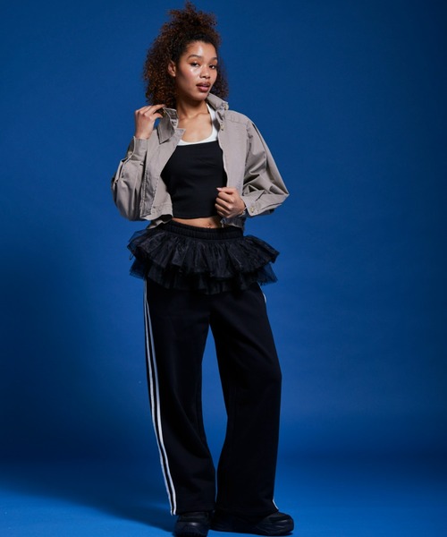 FIG&VIPER（フィグアンドバイパー）の「フリルルーズスウェットPT（スウェットパンツ・レディース・ブラック/グレー・FREE）」の9枚目の写真