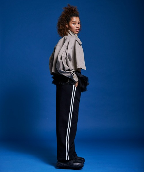 FIG&VIPER（フィグアンドバイパー）の「フリルルーズスウェットPT（スウェットパンツ・レディース・ブラック/グレー・FREE）」の8枚目の写真